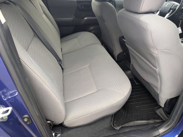 Used 2022 Toyota Tacoma SR5 w/ Technology Package RWD image 14