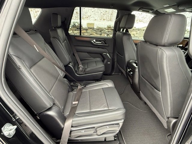 Used 2025 GMC Yukon Denali image 17
