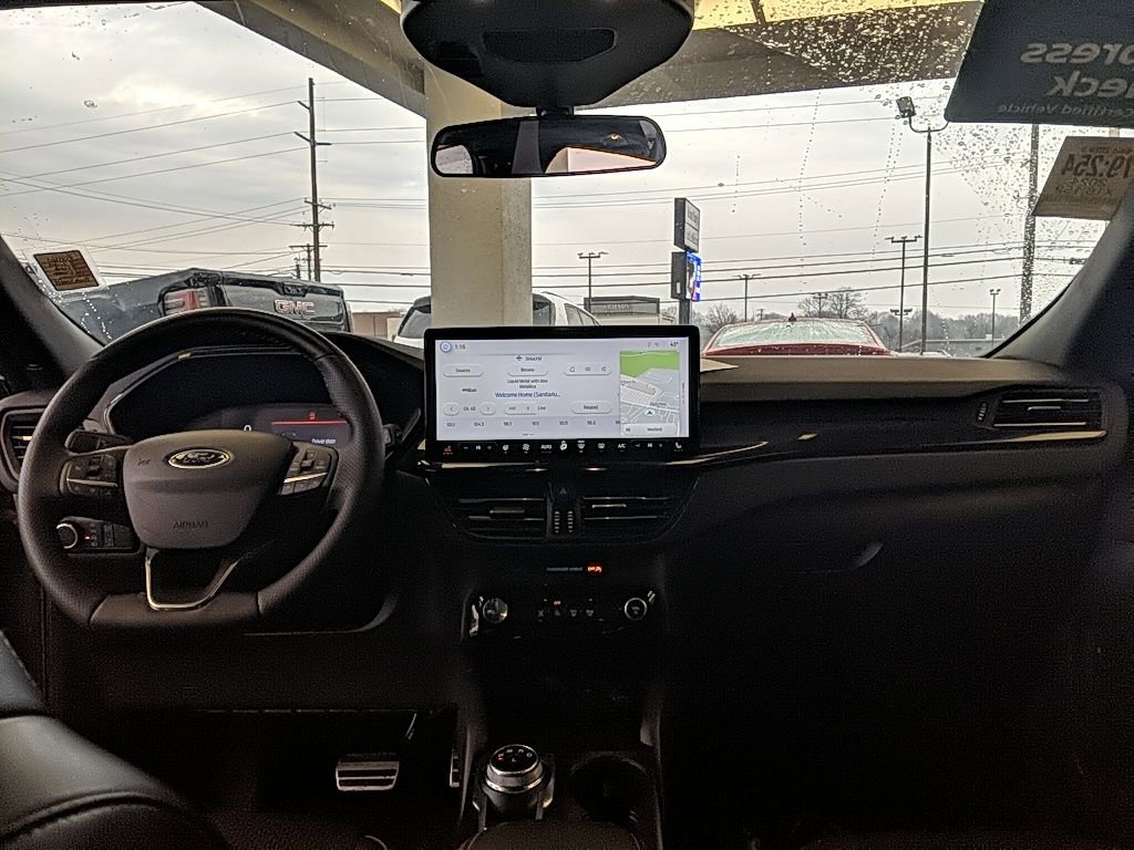 Used 2024 Ford Escape ST-Line w/ Tech Pack #1 image 14