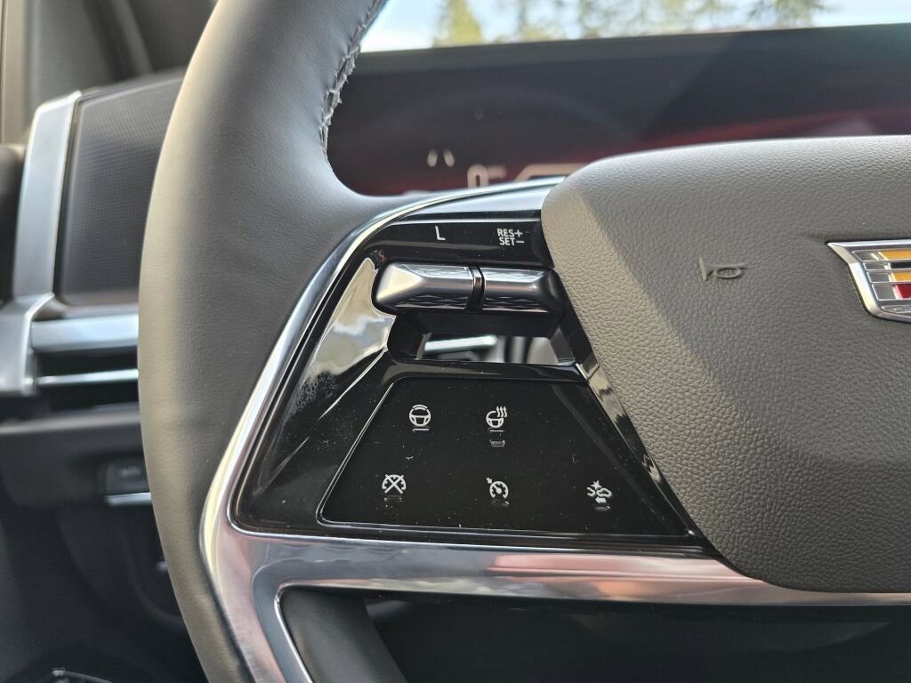 New 2026 Cadillac Escalade 4WD image 38