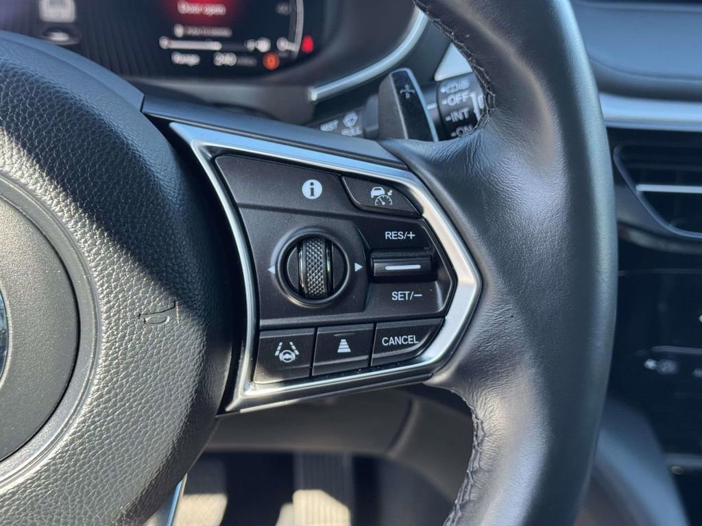Certified 2023 Acura MDX SH-AWD w/ Technology Package image 22