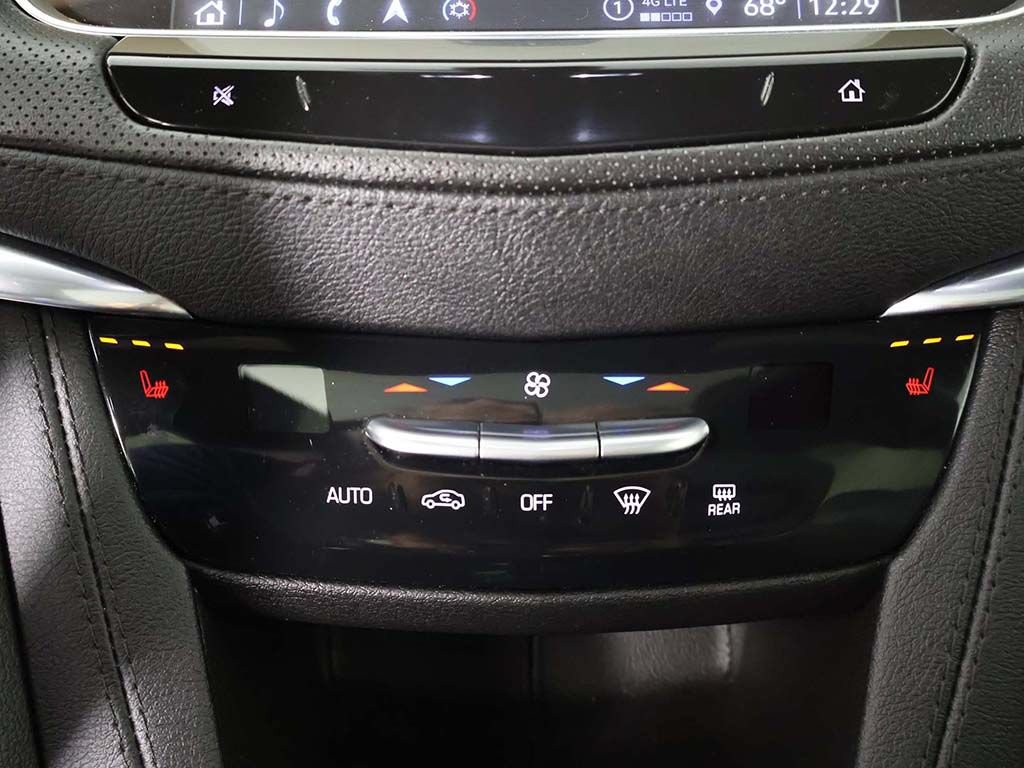 Used 2023 Cadillac XT5 Premium Luxury AWD/4WD image 44