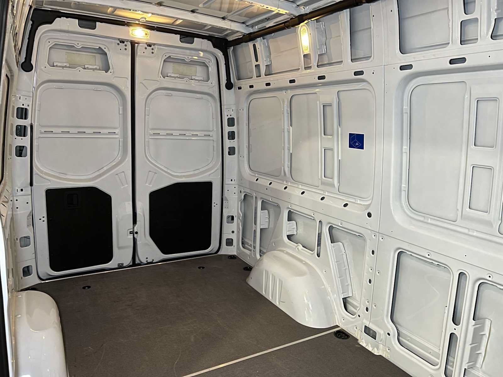 Used 2026 Mercedes-Benz Sprinter 2500 image 14