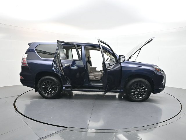 Used 2020 Lexus GX 460 Premium w/ Premium Package AWD/4WD image 59