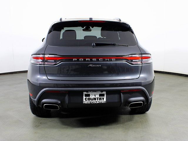 New 2026 Porsche Macan image 6