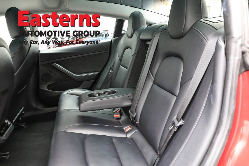 Used 2021 Tesla Model 3 Standard Range Plus image 19