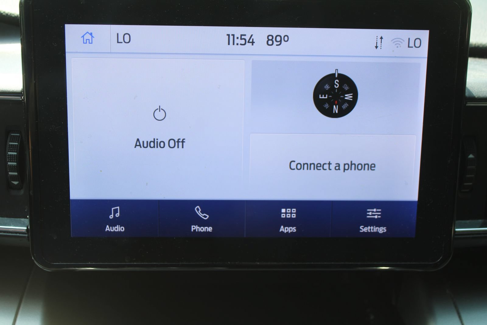 Used 2022 Ford Explorer XLT w/ Equipment Group 202A AWD/4WD image 44