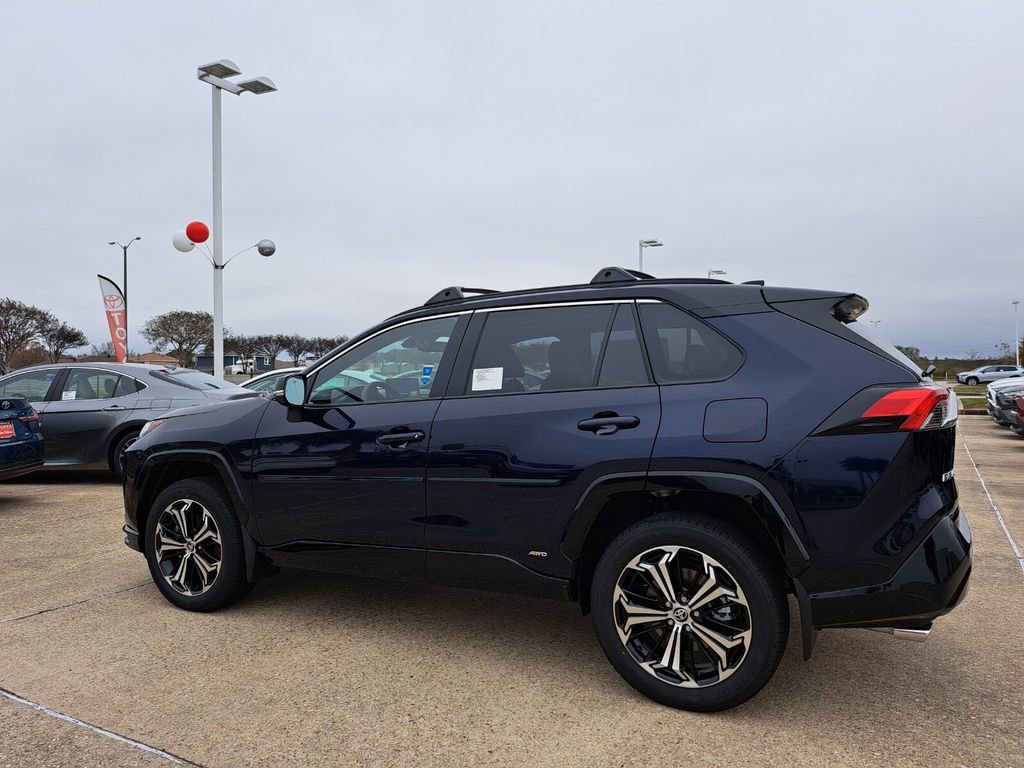 New 2025 Toyota RAV4 XSE image 7