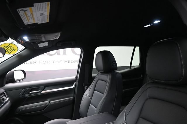 Certified 2026 GMC Terrain Elevation w/ Elevation Premium Package FWD image 18