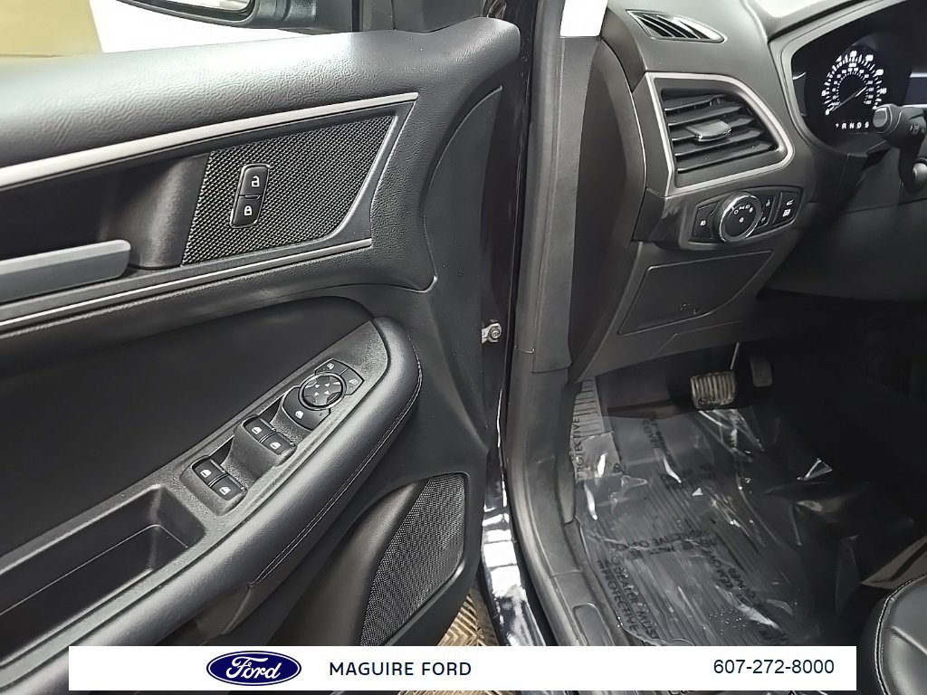 Used 2024 Ford Edge SEL w/ Convenience Package image 28