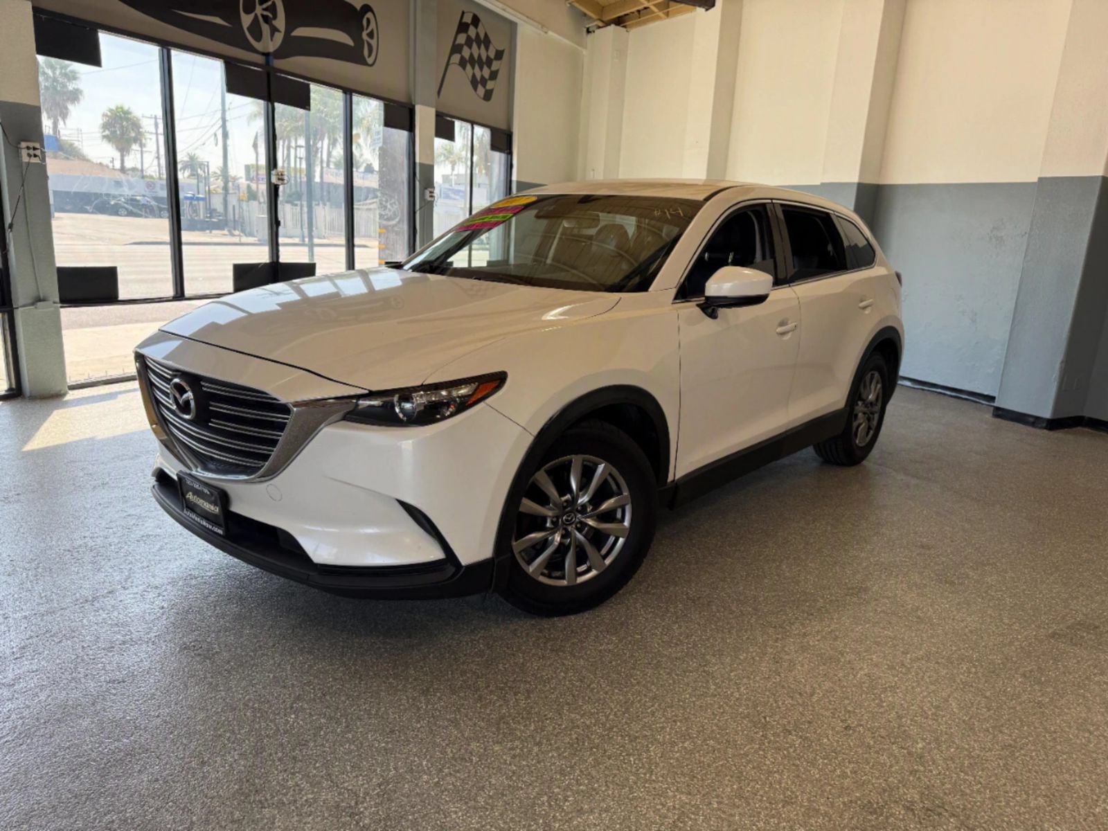 Used 2017 MAZDA CX-9 Touring FWD image 3