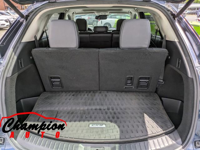 Used 2018 MAZDA CX-9 Touring w/ Touring Premium Package image 16
