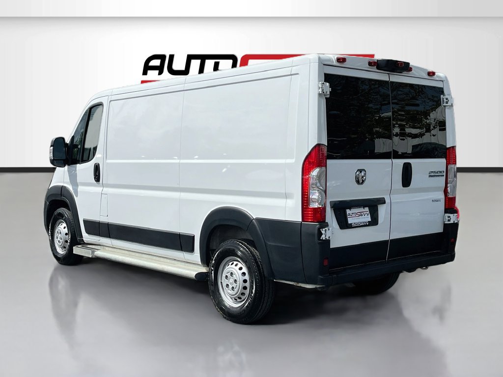 Used 2025 RAM ProMaster 2500 w/ U-Haul Equipment Group FWD image 5
