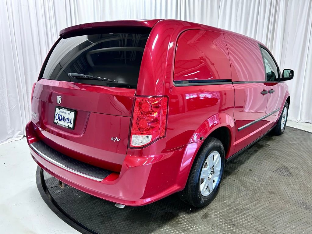 Used 2014 RAM C/V Tradesman w/ UConnect Hands-Free Group image 28