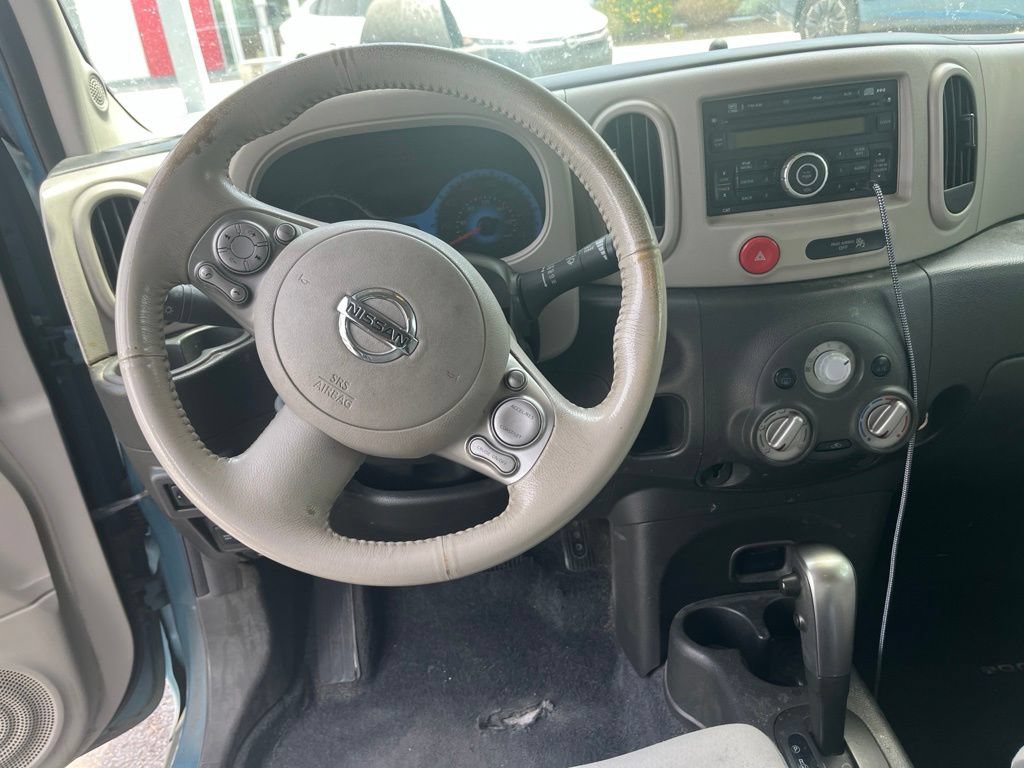 Used 2010 Nissan Cube 1.8 S w/ Interior Designer Pkg FWD image 8