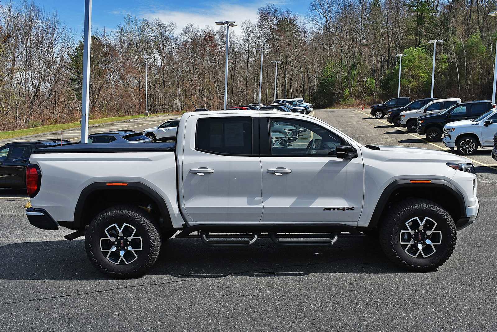 Used 2023 GMC Canyon AT4X image 6