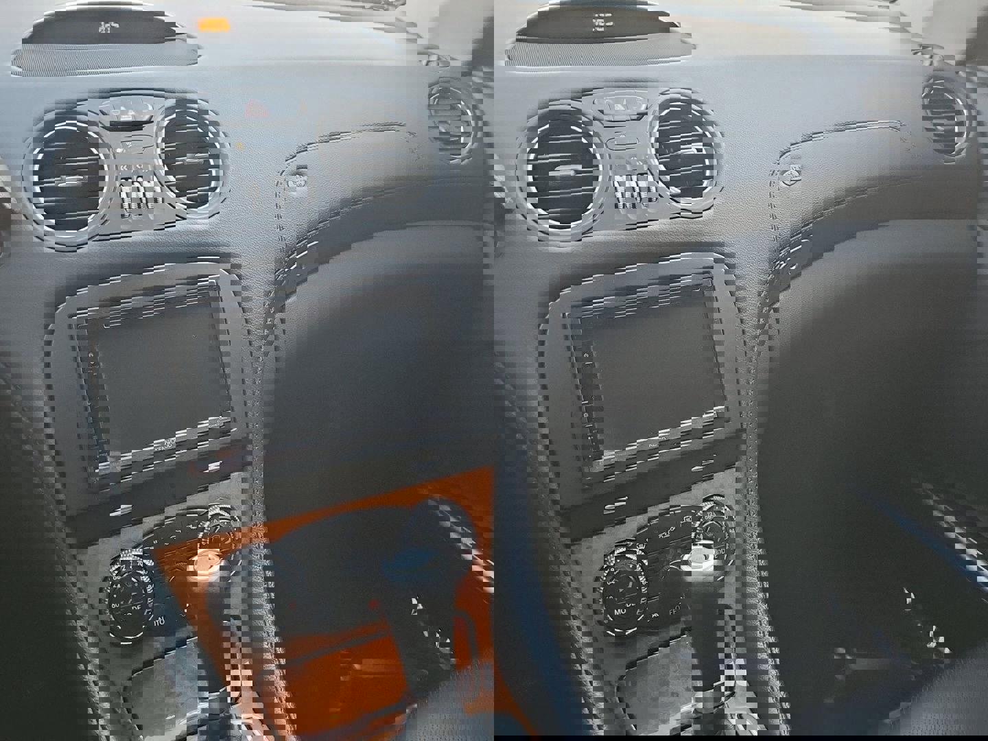 Used 2009 Mercedes-Benz SL 550 image 17