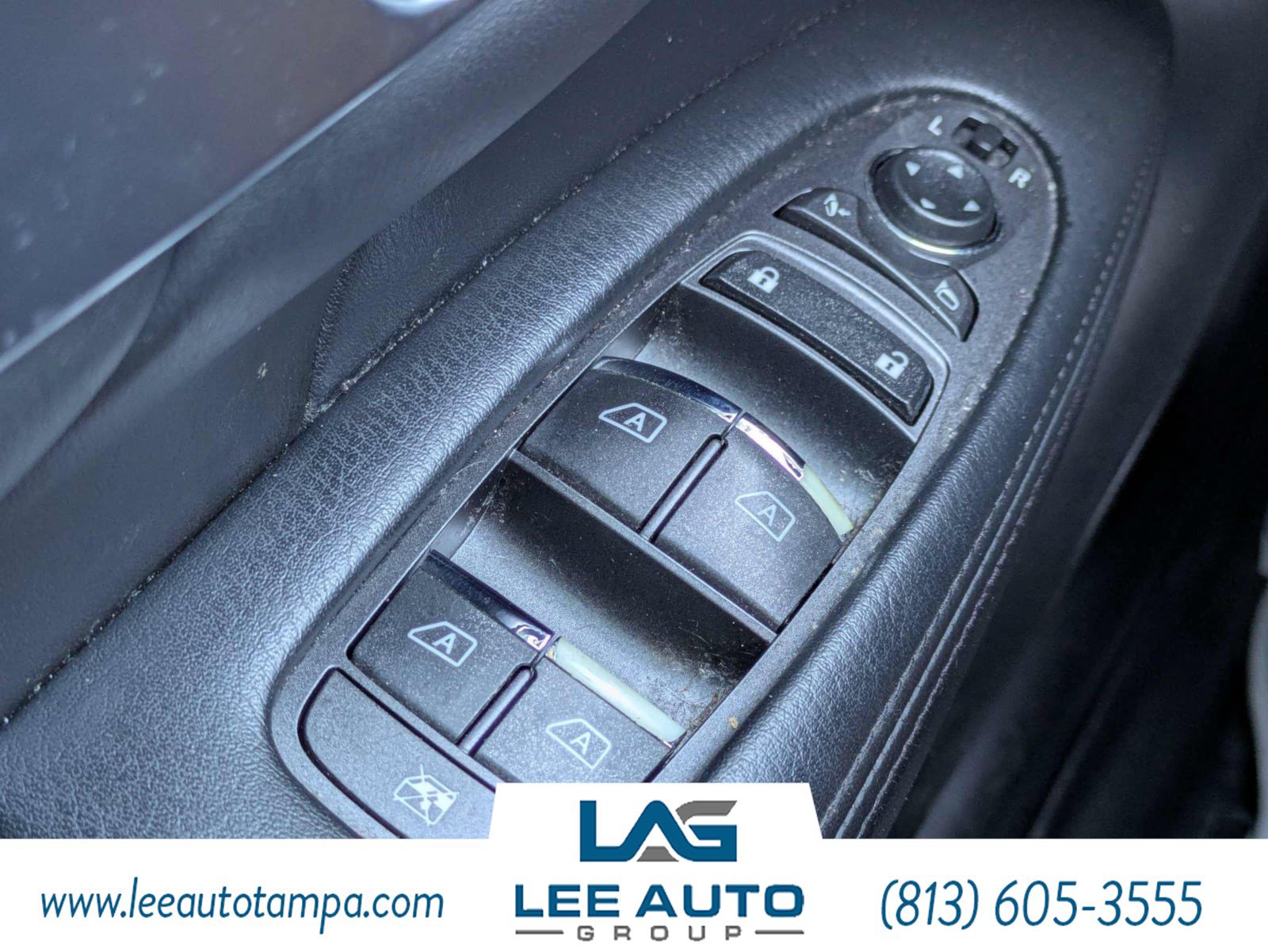Used 2012 INFINITI M37 w/ Sport Pkg RWD image 22