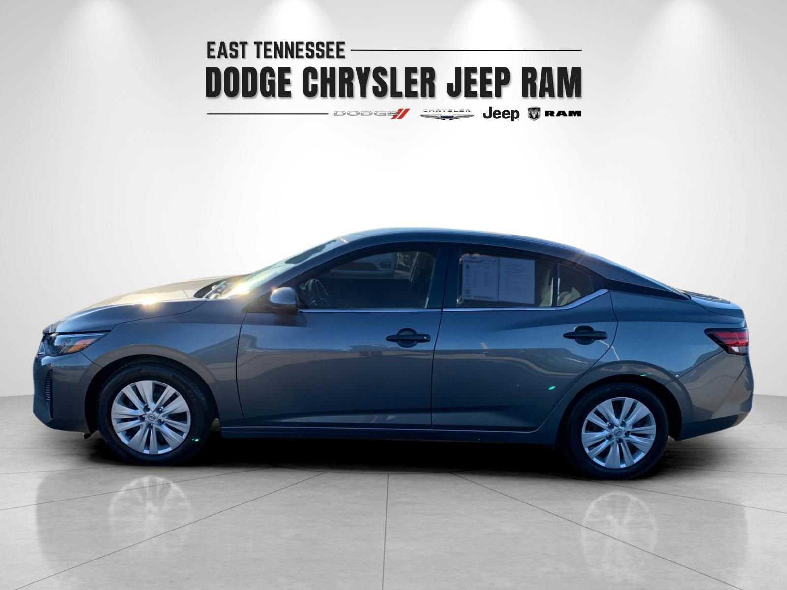 Used 2025 Nissan Sentra S image 6