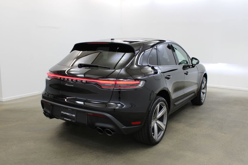 New 2026 Porsche Macan image 7