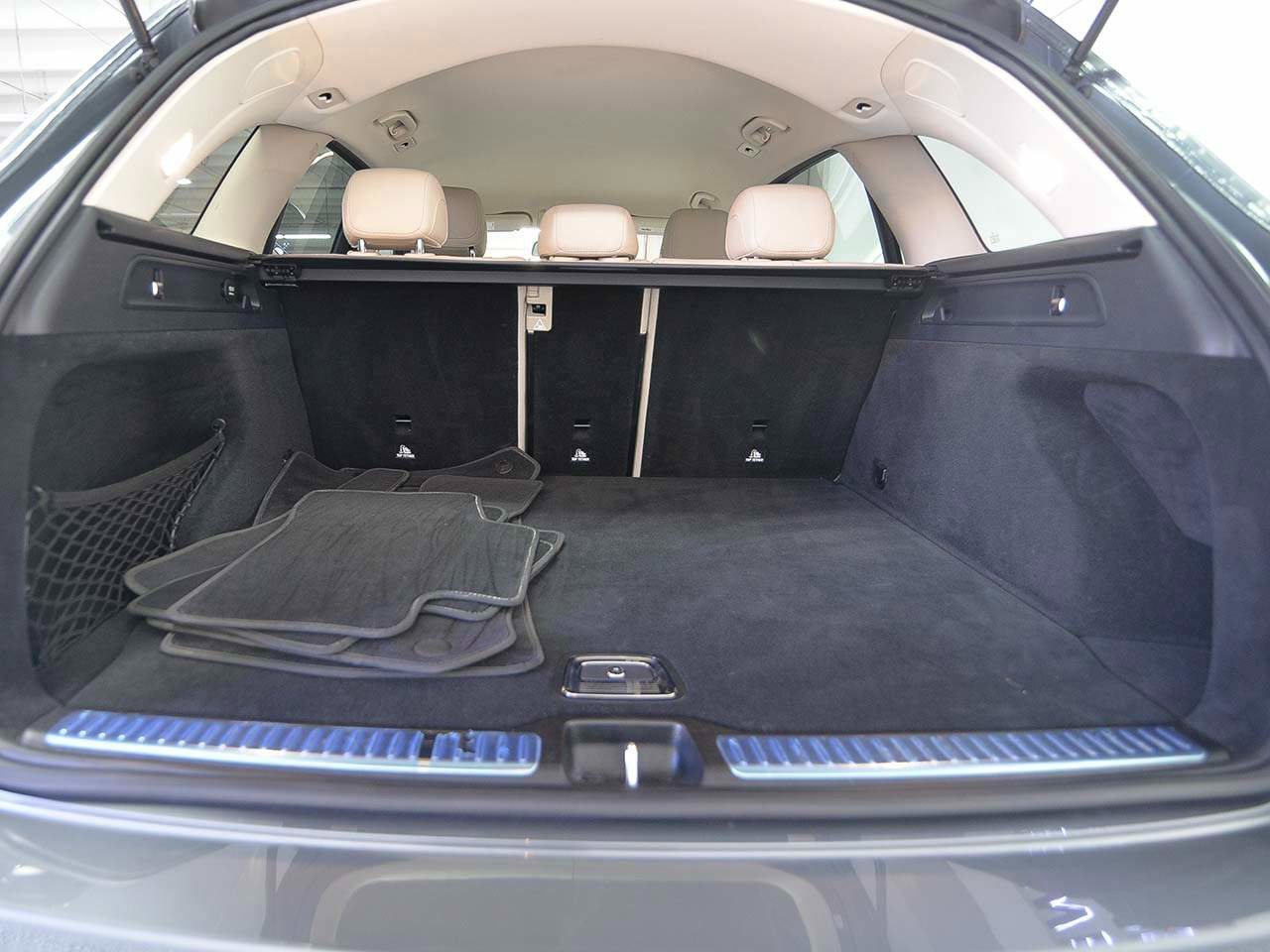 Used 2019 Mercedes-Benz GLC 300 image 11