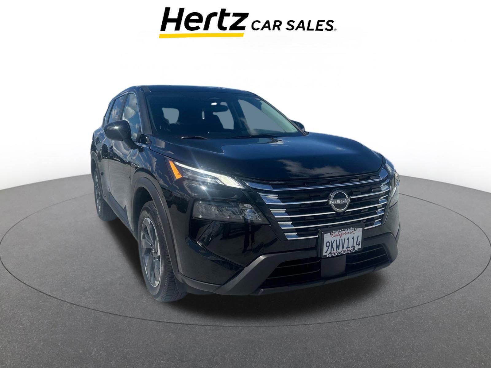 Used 2024 Nissan Rogue SV FWD image 1
