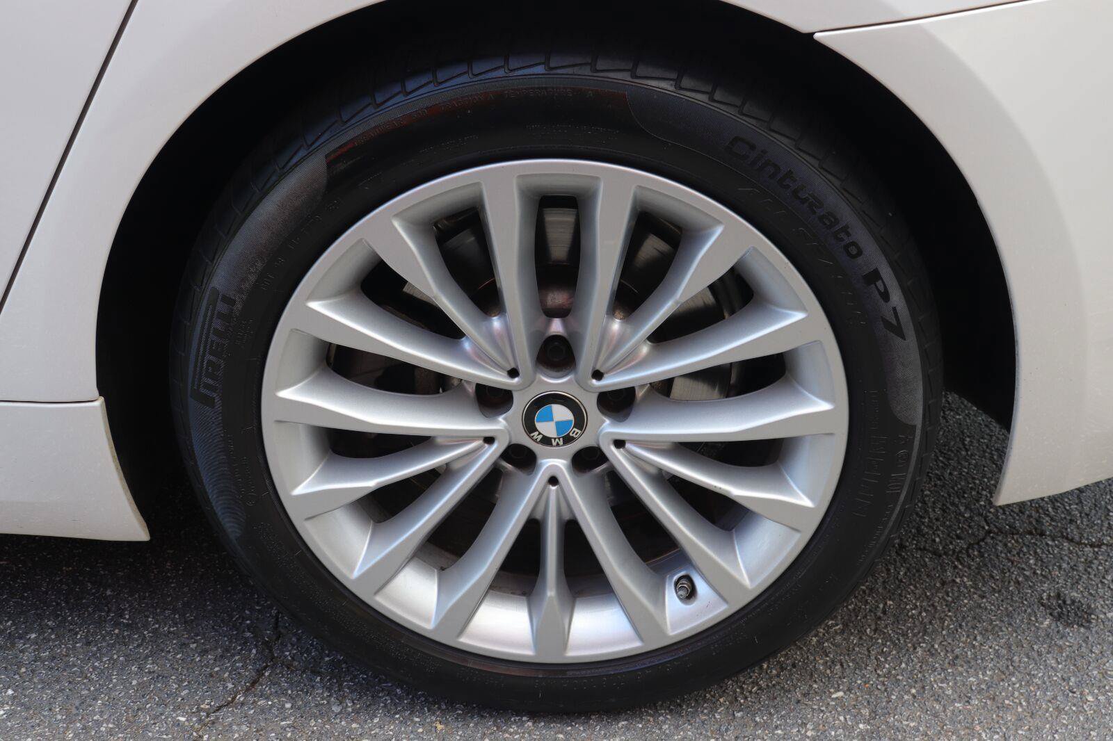 Used 2021 BMW 530i RWD image 40