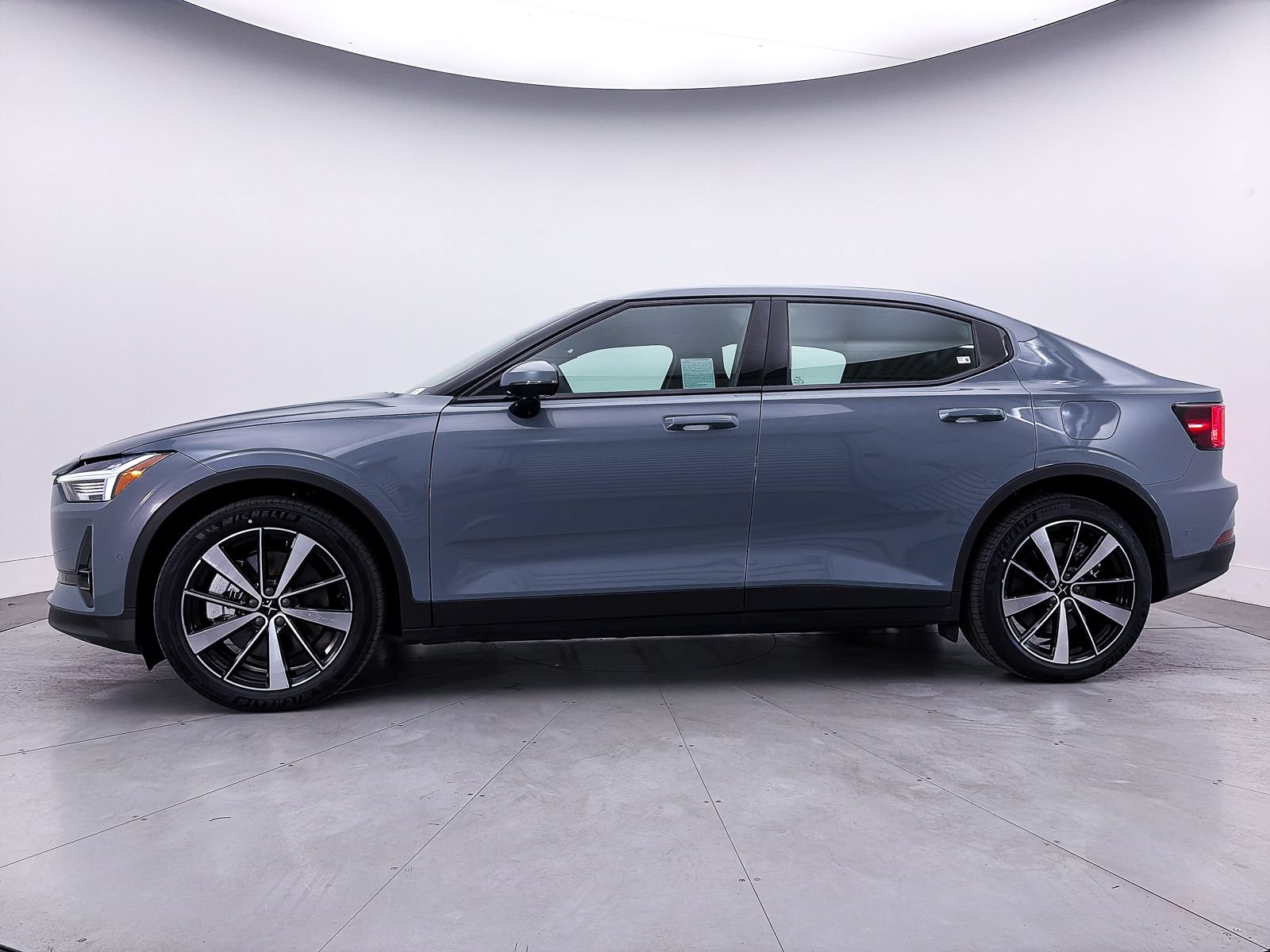 Used 2022 Polestar Polestar 2 w/ Pilot Package AWD/4WD image 39
