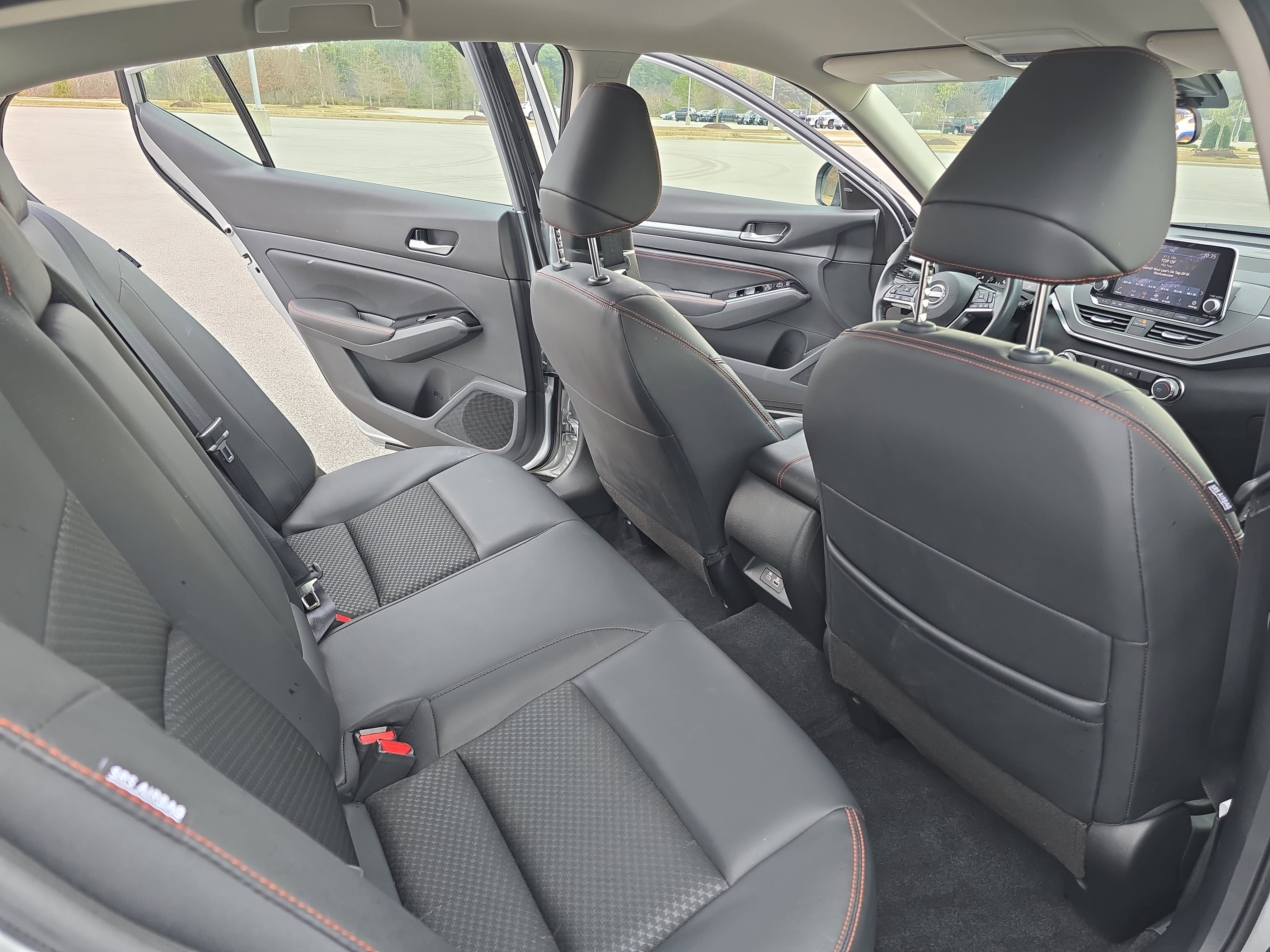 Used 2023 Nissan Altima 2.5 SR image 11