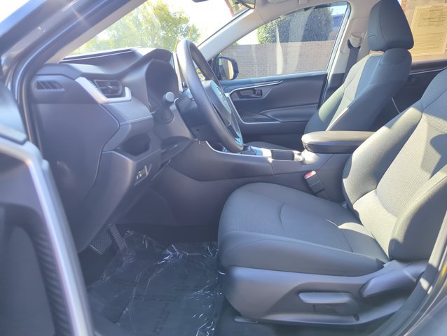 Certified 2025 Toyota RAV4 LE FWD image 13