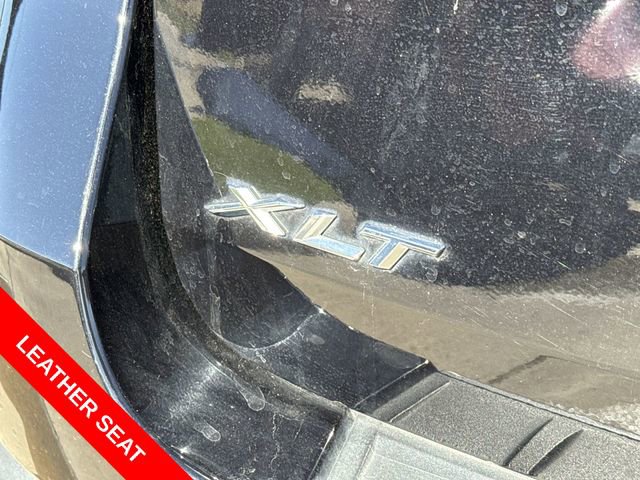 Used 2021 Ford Explorer XLT w/ Equipment Group 202A image 14