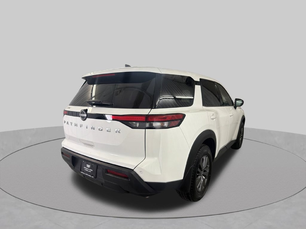 Used 2024 Nissan Pathfinder S FWD image 6