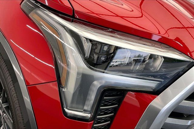 Used 2023 Toyota Tundra Limited image 29