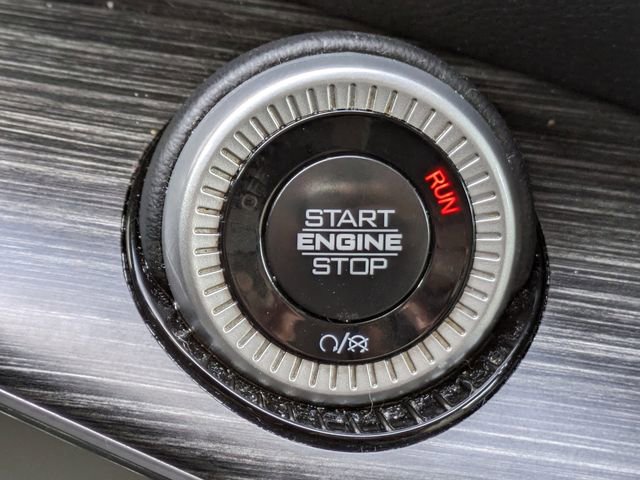 Used 2024 Jeep Wagoneer Series II w/ Flexible Seating Group image 33