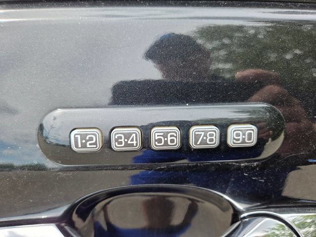 Used 2015 Lincoln MKX AWD w/ Equipment Group 101A image 36