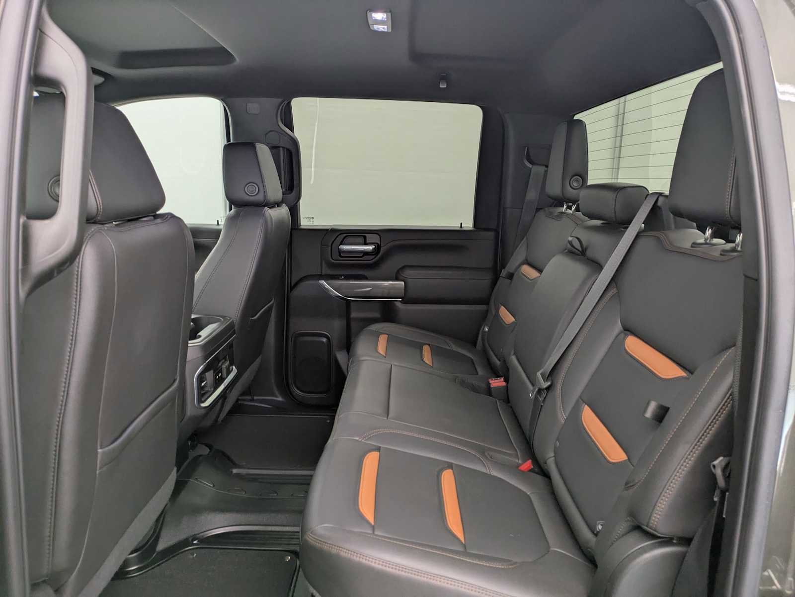 Used 2022 GMC Sierra 3500 AT4 w/ Gooseneck/5TH Wheel Package image 19