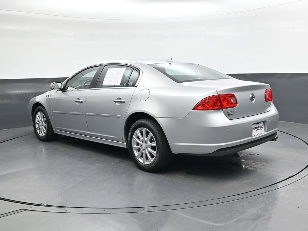 Used 2011 Buick Lucerne CXL w/ Driver Confidence Package image 6