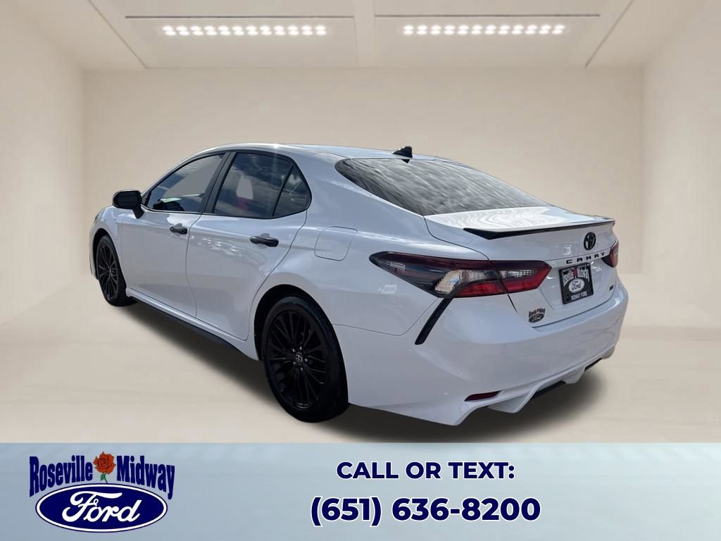 Used 2022 Toyota Camry SE w/ Convenience Package image 6