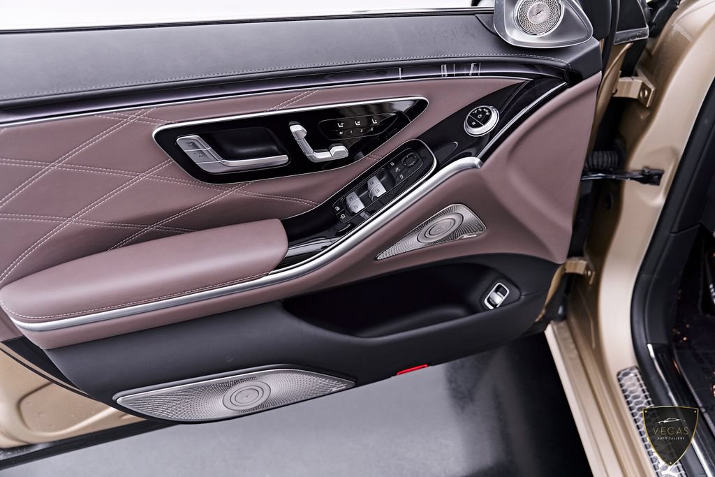 Used 2024 Mercedes-Benz Maybach S 680 4MATIC image 41