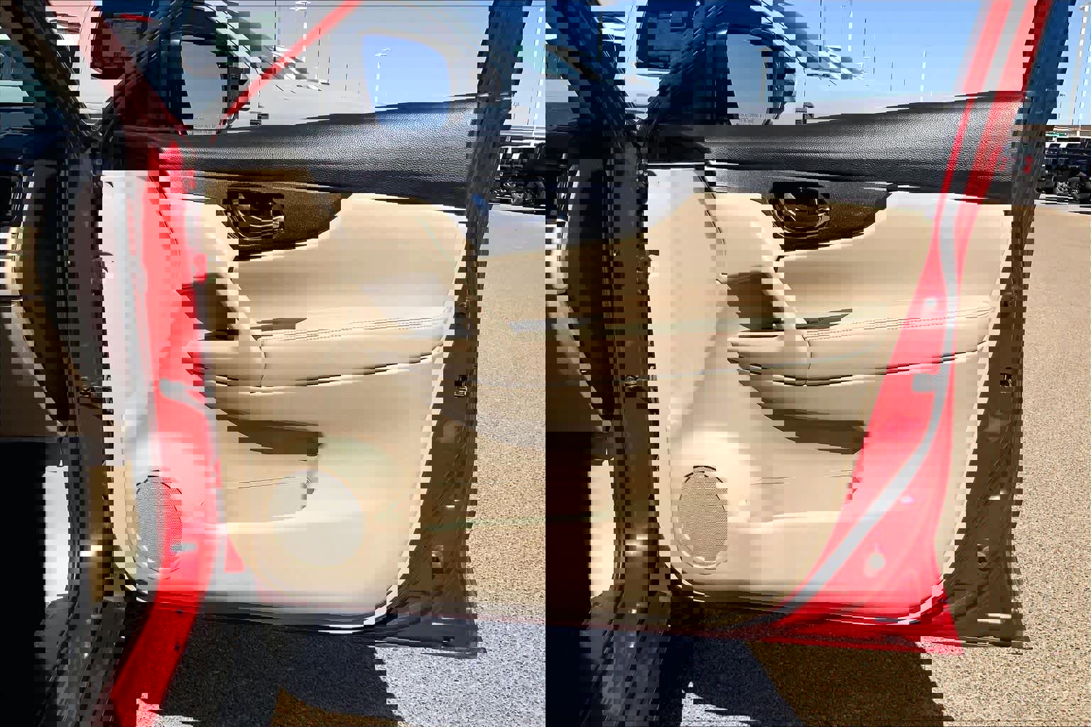 Used 2017 Nissan Rogue S FWD image 23