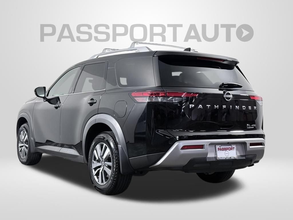 Certified 2024 Nissan Pathfinder SL AWD/4WD image 5