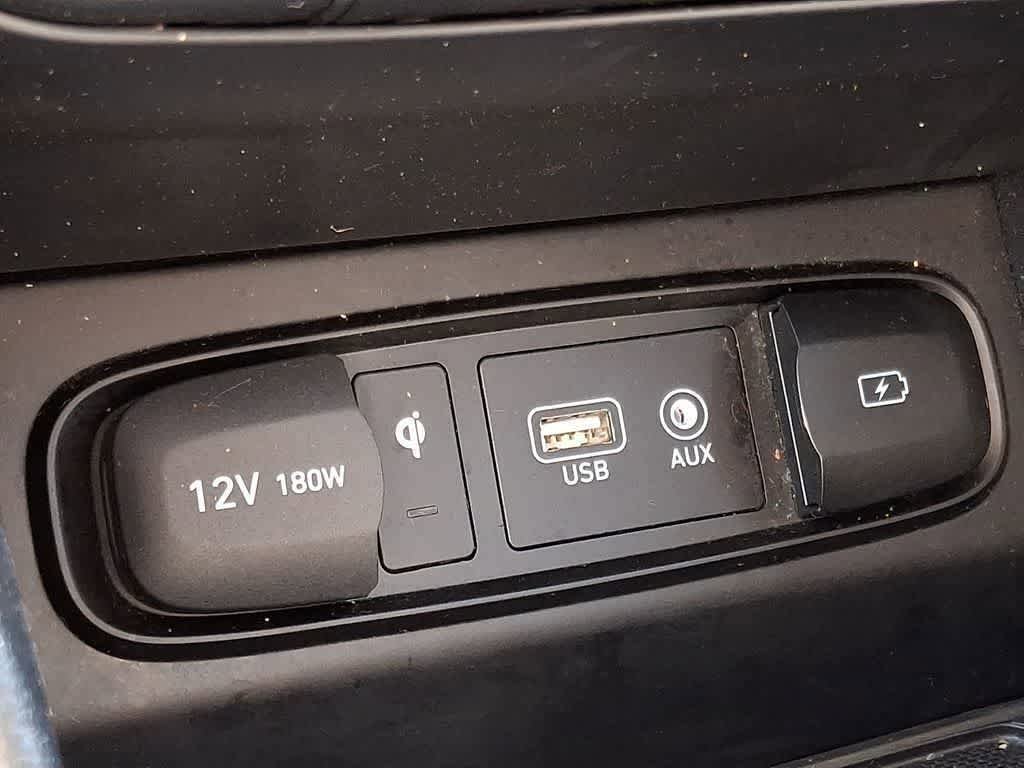 Used 2020 Hyundai Santa Fe SEL w/ Convenience Package FWD image 24