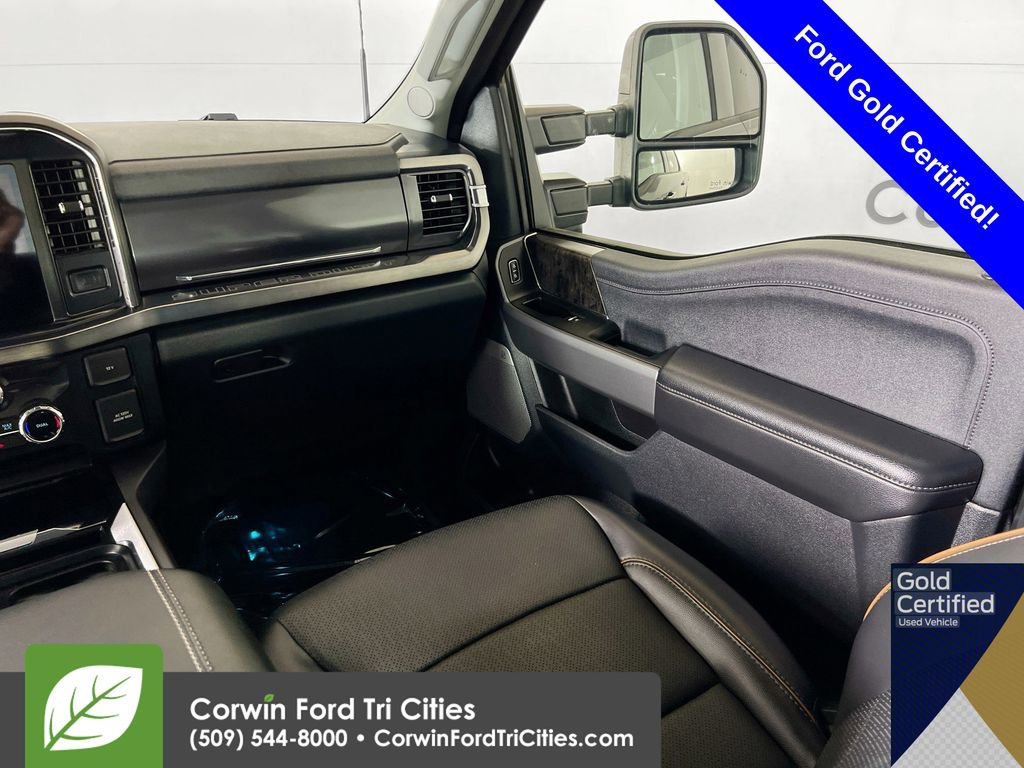 Certified 2025 Ford F350 Lariat image 28