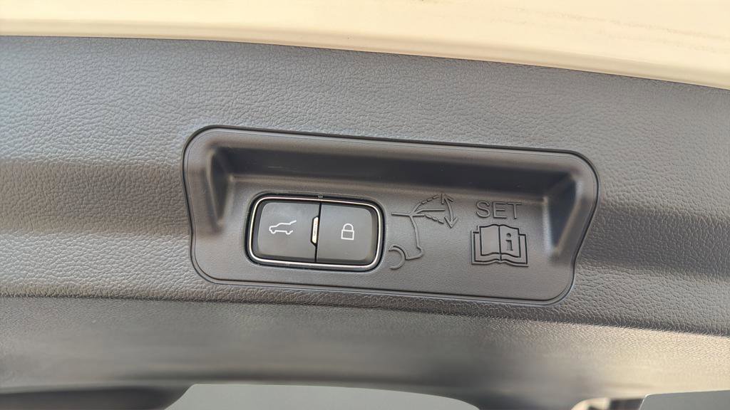 Used 2023 Ford Explorer ST w/ Equipment Group 401A image 22