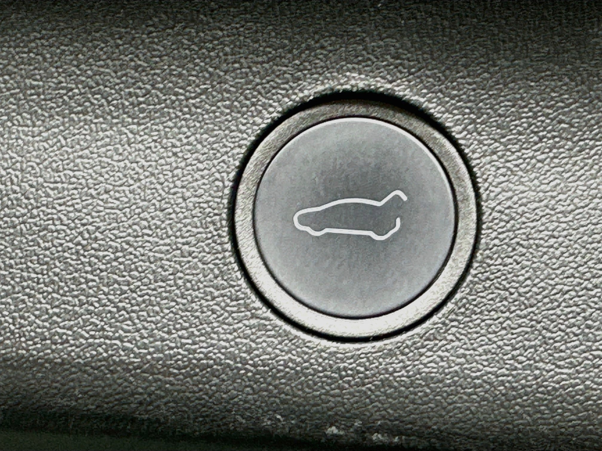 Used 2022 Tesla Model Y Performance AWD/4WD image 28