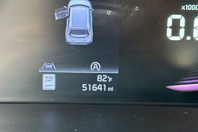 Used 2023 Kia Soul LX w/ LX Technology Package image 28