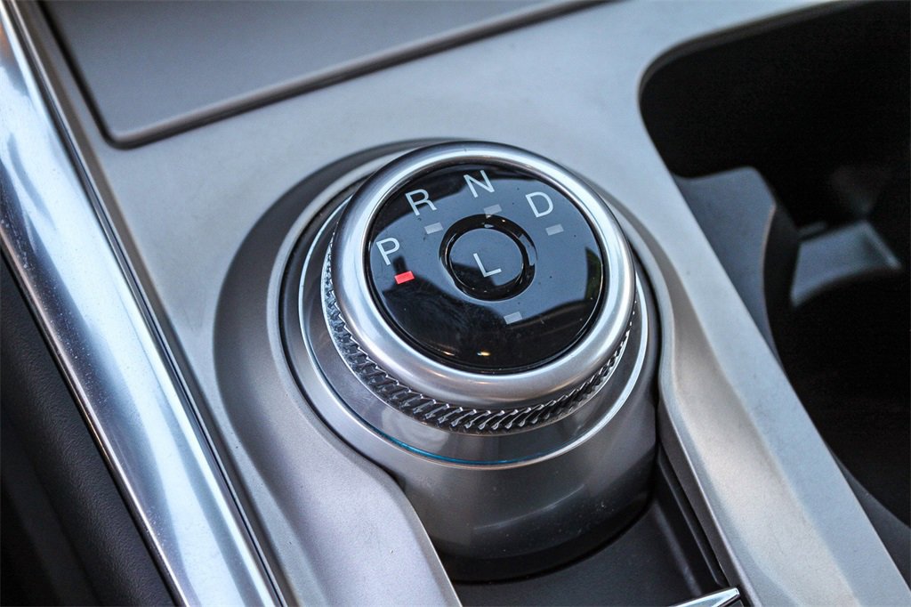 Used 2022 Ford Explorer XLT w/ Equipment Group 202A image 26