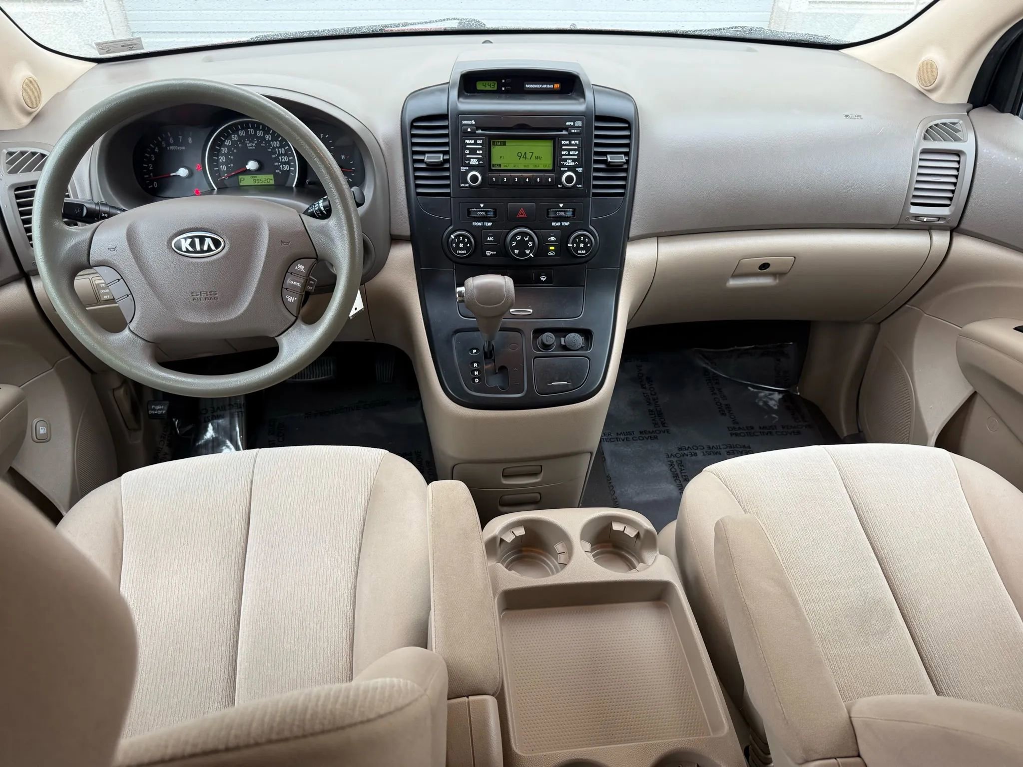 Used 2010 Kia Sedona LX w/ PWR Pkg image 30