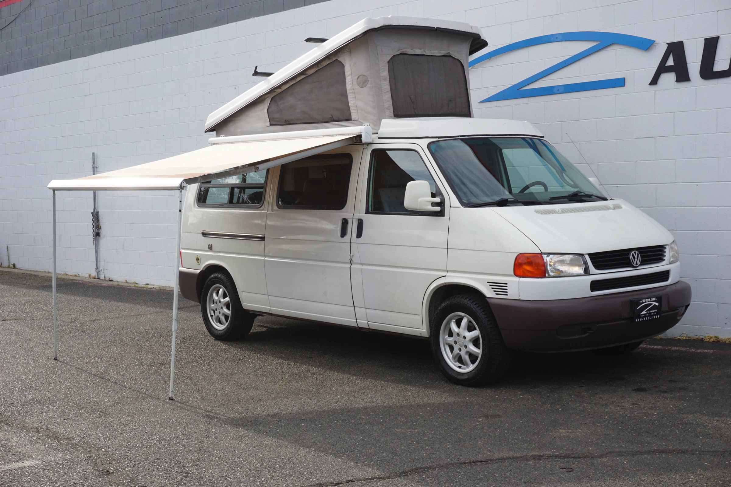 Used 1997 Volkswagen Eurovan Camper FWD image 9