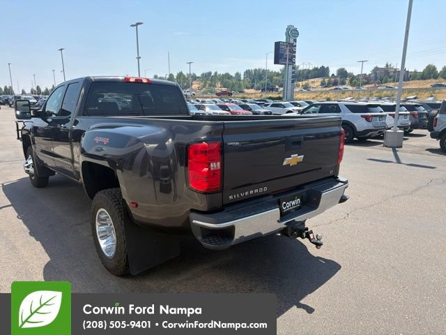 Used 2015 Chevrolet Silverado 3500 LT w/ LT Convenience Package AWD/4WD image 5
